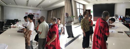 東陽社區(qū):暖心關愛殘疾人 輔助器具送到家