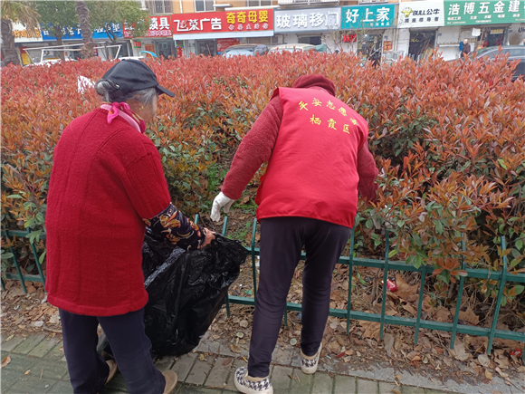 美美æ¥ç”µå…费版下载