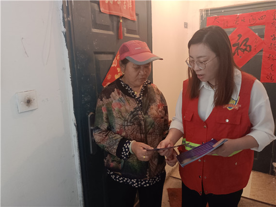 【我為群眾辦事實(shí)】馨康苑社區(qū)：反詐宣傳“面對(duì)面”守護(hù)群眾“錢袋子”