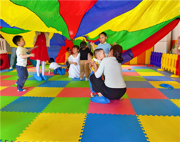 田園社區(qū):歡樂照亮世界 喜迎六一兒童節(jié)