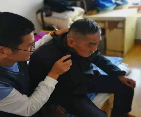 谷里街道:公益性崗位助力殘疾人實(shí)現(xiàn)“就業(yè)夢(mèng)”