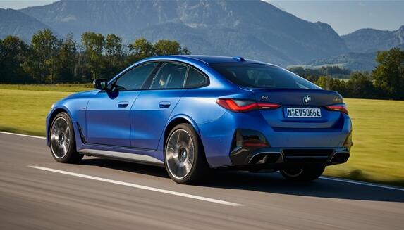 比計(jì)劃提前三個(gè)月 寶馬i4德國開始交付:2022年上半年來中國