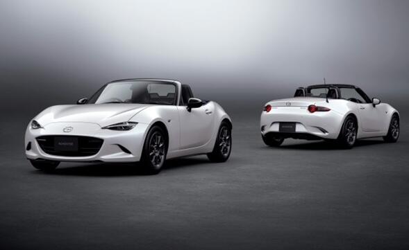 預(yù)售15萬！馬自達(dá)新款MX-5發(fā)布：年輕人的第一輛敞篷跑車