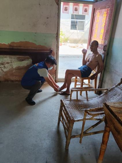 河南社區(qū)：關愛特困群體 網(wǎng)格溫暖民心